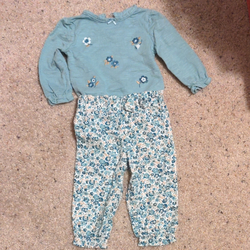 Carter's Spring Baby Outfit